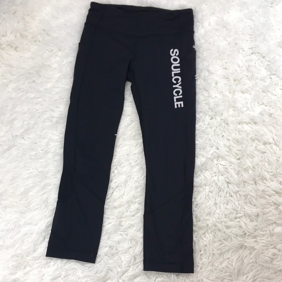 🔥$SALE$🔥 Lululemon SoulCycle Pace Rival Crops - Picture 1 of 9